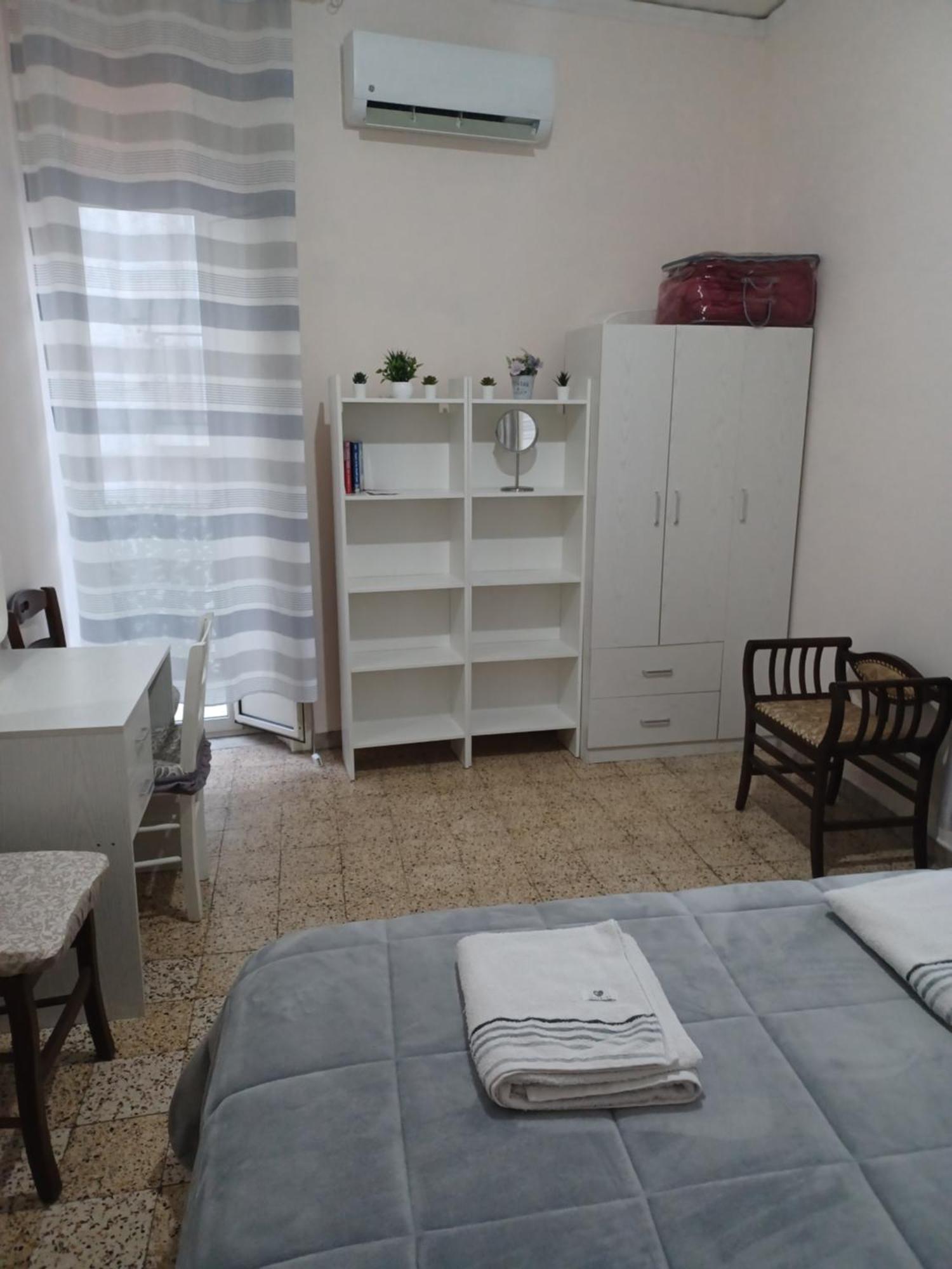 B&B Appartamenti Napoli Экстерьер фото